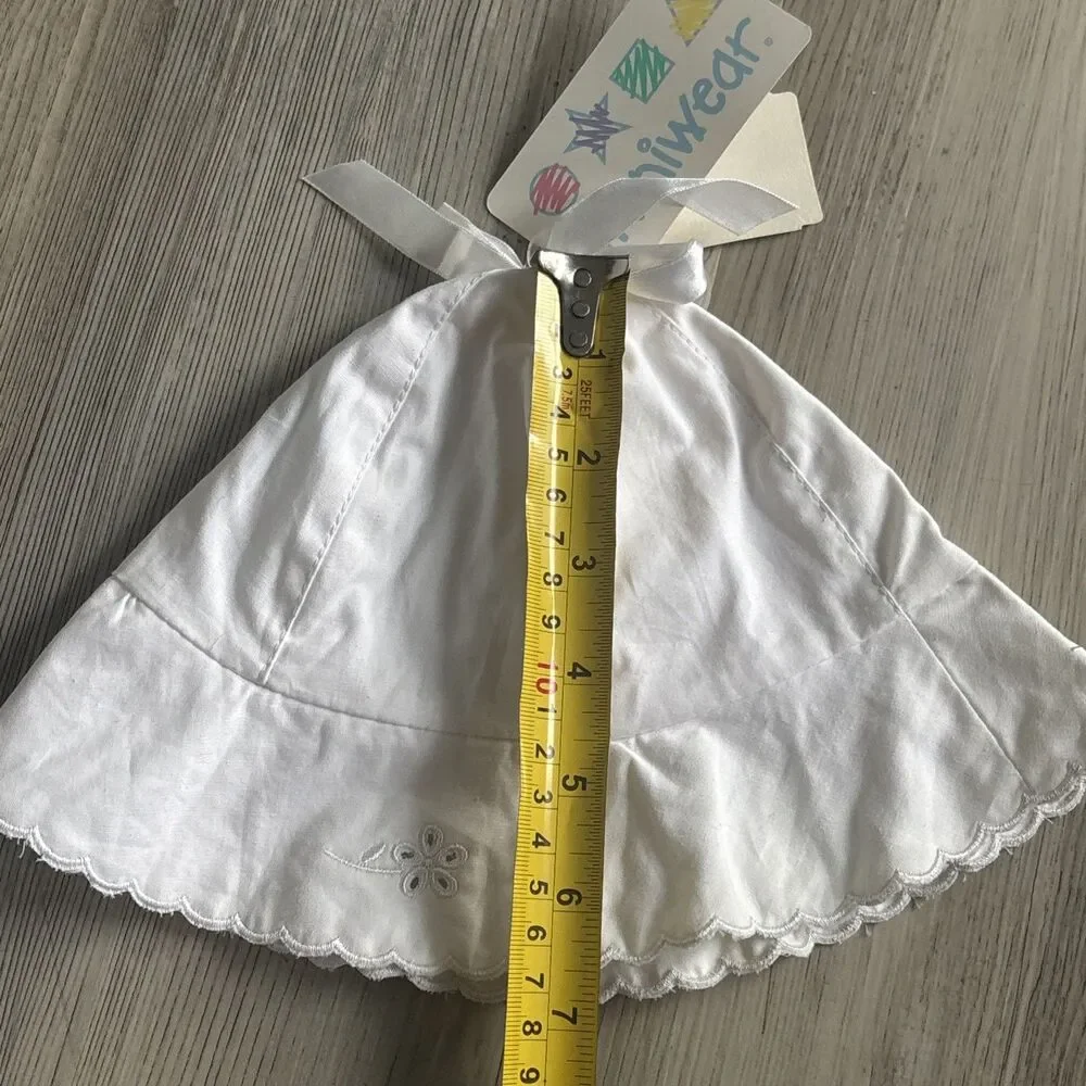 NWT Vintage Babies R Us White Cottage Bow Eyelet Bonnet Baby Hat Size 3-9 Months